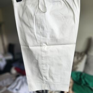 Jones New York White Summer Bermuda Shorts Size 6